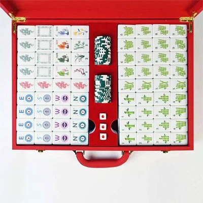 Red Charm Collection Mahjong Set