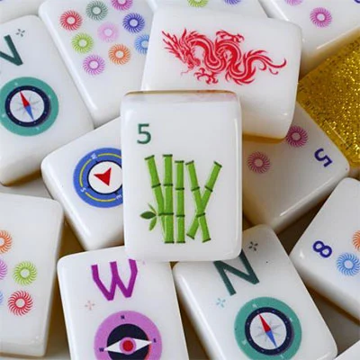 White Cartoon Emoji Mahjong Set